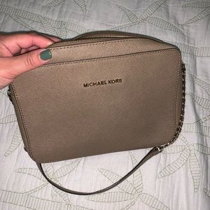 Michael Kors Crossbody